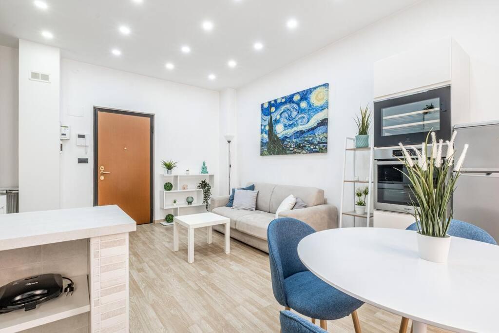 Artistic House Navigli-Duomo Netflix & Design Διαμέρισμα Μιλάνο Εξωτερικό φωτογραφία